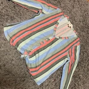 Cropped long sleeve button down